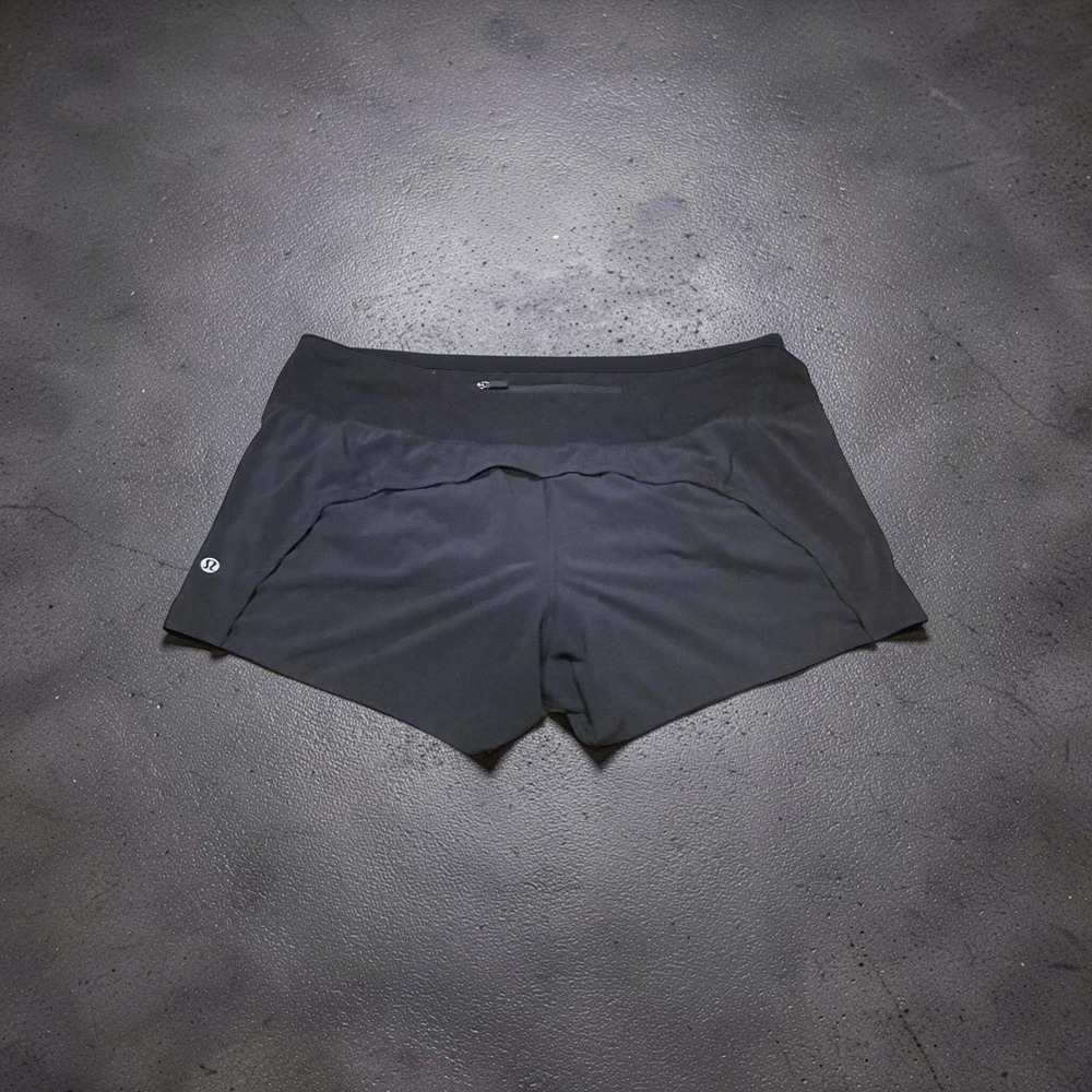 Lululemon Speed Up Running Shorts Black Low Rise 2.5 Inch Inseam Womens Size 10